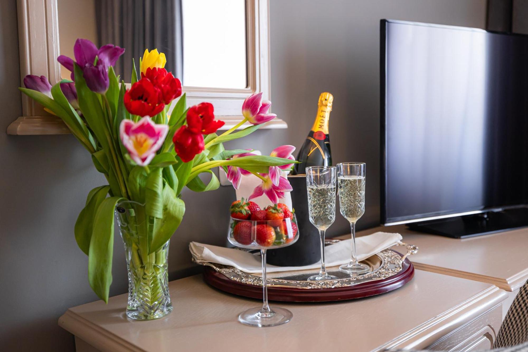 Hotel Brilliant Meses Zalău Eksteriør billede
